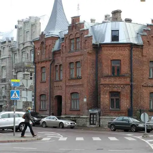 Tallin y Helsinki